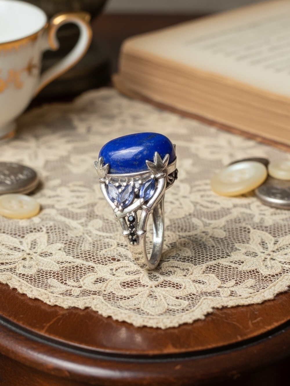 Blue Lapis Statement Ring - Sterling silver stamped & signed size 6 - Picture 4 of 5
